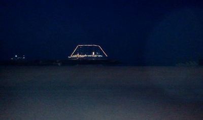 La plage du Larvotto la nuit. Photo (c) Eva Esztergar La plage du Larvotto la nuit. Photo (c) Eva Esztergar
