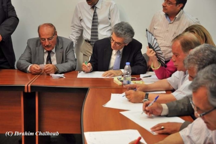 Lecture des noms. Photo (C) Ibrahim Chalhoub Lecture des noms. Photo (C) Ibrahim Chalhoub