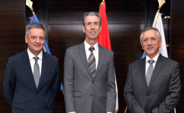 S.E.M. Gilbert Saboya, Gilles Tonelli, et S.E. M. Pasquale Valentini. Photo (c) Charly Gallo / DC