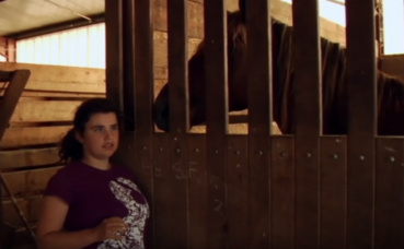 Hélène Nicolas dans "Dernières nouvelles du cosmos". Capture d'écran de la vidéo ci-dessous Hélène Nicolas dans "Dernières nouvelles du cosmos". Capture d'écran de la vidéo ci-dessous