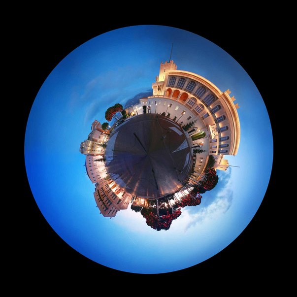 Photo (c) Marc Meyran