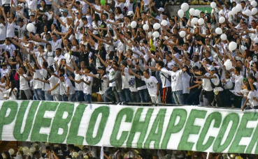 Photo (c) Luis Acosta Photo (c) Luis Acosta