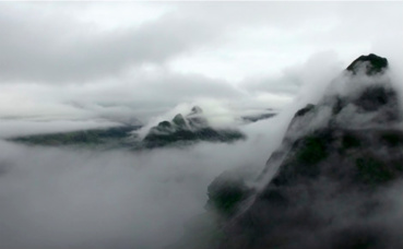Les fjords des îles Lofoten en Norvège, extrait de la vidéo ci-dessous. Photo (c) Michael Fletcher