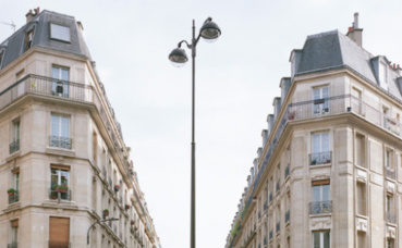 Immeubles de type haussmannien. Photo (c) Cyrille Weiner Immeubles de type haussmannien. Photo (c) Cyrille Weiner