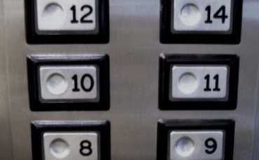 Il n'y a pas de 13e étage... Image libre de droit Il n'y a pas de 13e étage... Image libre de droit