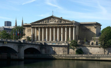 Le Palais Bourbon, siège de l'Assemblée Nationale française. Photo (c) Jebulon.