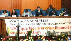 44e ASSEMBLEES ANNUELLES DE LA BANQUE AFRICAINE DE DEVELOPPEMENT: DES MESURES URGENTES POUR ATTENUER LES EFFETS DE LA CRISE FINANCIERE SUR LES PAYS PAUVRES.