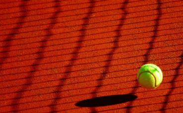 Illustration. Image libre de droit. Cliquez ici pour accéder au site de Roland Garros Illustration. Image libre de droit. Cliquez ici pour accéder au site de Roland Garros