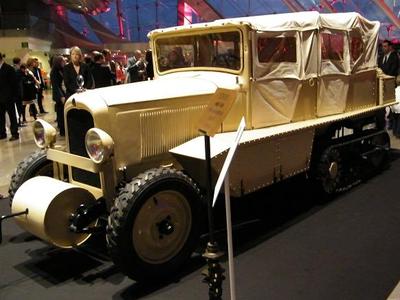 CROISIERE AZUR: Citroën fête ses 90 ans
