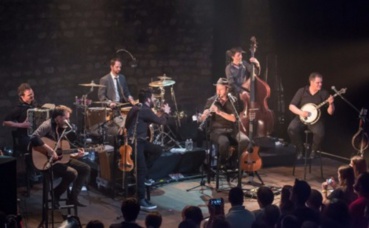 Photo (c) DR. Cliquez ici pour commander l'album Photo (c) DR. Cliquez ici pour commander l'album