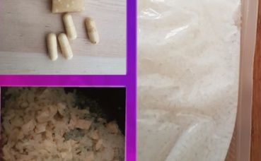 Gélules, carrés coupe-faim et konjac cuisiné. Photos prises par l'auteur. Gélules, carrés coupe-faim et konjac cuisiné. Photos prises par l'auteur.