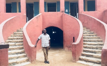 Kabo Alioune, le guide de la Maison des Esclaves. Photo (c) Fatiha Zeroual