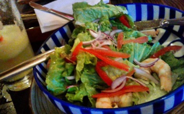 Repas traditionnel à Manille. Photo prise par l'auteur. Repas traditionnel à Manille. Photo prise par l'auteur.