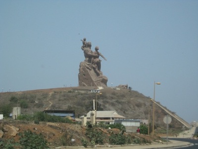 Une vue du monument (C) Elhadji Babacar Mbengue