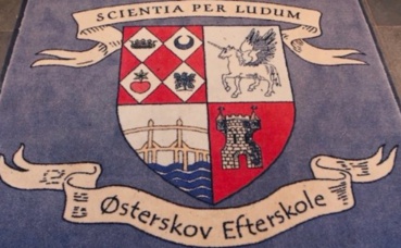 L'école Osterskov. Copie écran de la vidéo ci-dessous