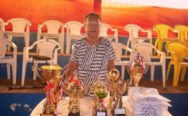 La présidente de l'A.S.T.T. Photo prise par l'auteur. La présidente de l'A.S.T.T. Photo prise par l'auteur.