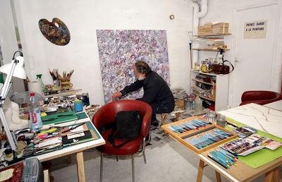Claude Rosticher dans son atelier. Photo courtoisie