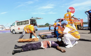 Simulation effectuée par les agents portuaires. Photo prise par l'auteur. Simulation effectuée par les agents portuaires. Photo prise par l'auteur.