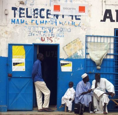 Télécentre à Yoff, au Sénégal. Photo (c) Manuele Zunelli