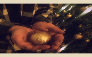 Offrez un Noël aux plus démunis ou aux personnes exclues. Photo (c) Fatiha Zeroual Offrez un Noël aux plus démunis ou aux personnes exclues. Photo (c) Fatiha Zeroual