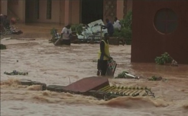 Inondation à Ouagadougou. Photo (c) P. Ilboudo Inondation à Ouagadougou. Photo (c) P. Ilboudo