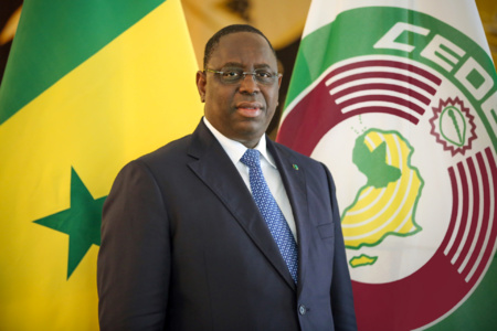 Macky Sall réélu président du Sénégal dès le premier tour (c) www.presidence.sn Macky Sall réélu président du Sénégal dès le premier tour (c) www.presidence.sn