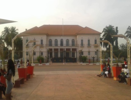 Le palais présidentiel de Guinée Bissau à Bissau (c) Geremias Manga