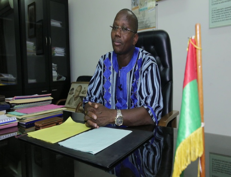 Pr Stanislas Ouaro, ministre en charge de l'Education nationale. Photo (c) P. Ilboudo Pr Stanislas Ouaro, ministre en charge de l'Education nationale. Photo (c) P. Ilboudo