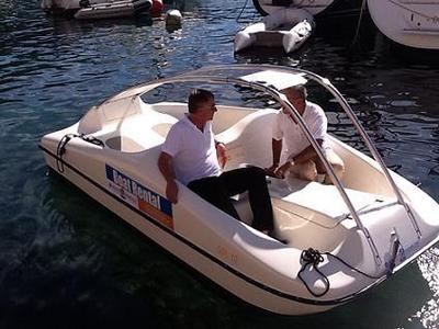 Le Mini Sun, premier bateau solaire inauguré à Villefranche sur mer