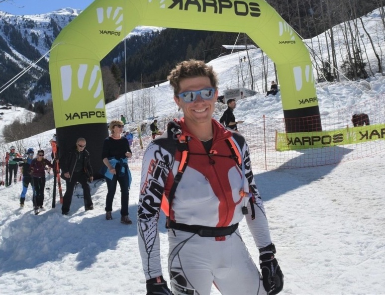 Sur la ligne d'arrivée après avoir parcouru 10 000 mètres de dénivelé en 16:36:39 répartis sur 4 jours (c) Frédérique Gelas Sur la ligne d'arrivée après avoir parcouru 10 000 mètres de dénivelé en 16:36:39 répartis sur 4 jours (c) Frédérique Gelas