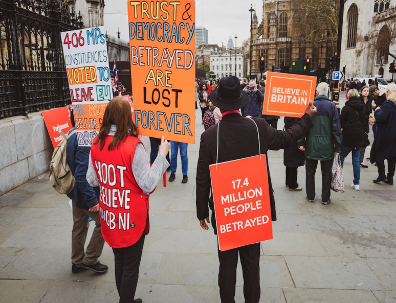 Manifestation en faveur du Brexit, le 29 mars 2019. Photo (c) K.Grieve @Unsplash Manifestation en faveur du Brexit, le 29 mars 2019. Photo (c) K.Grieve @Unsplash