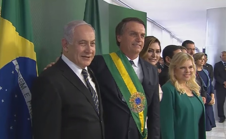 Benjamin Netanyahu et Jair Bolsonaro le 1er janvier 2019 (c) Record TV.