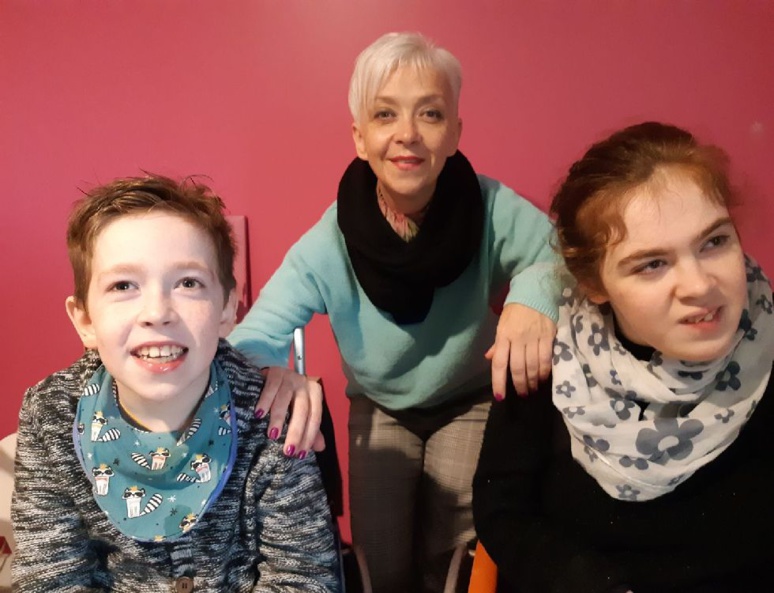 Eliot, Carole et Cloé. (c) Carole Bourdais-Savé. Eliot, Carole et Cloé. (c) Carole Bourdais-Savé.