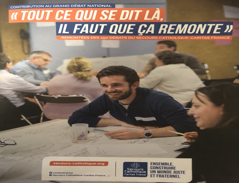 Affiche Secours Catholique (c) Arsenieva Olesya Affiche Secours Catholique (c) Arsenieva Olesya