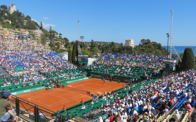 Monte-Carlo counrty club. Court central (Rainier III). Photo (c) Serge Gloumeaud