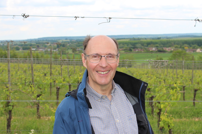 Gérard Samson, viticulteur à Grisy, dans le Calvados. © J. P.