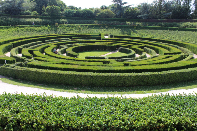 Le labyrinthe © J. P. Le labyrinthe © J. P.