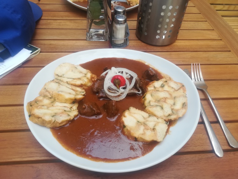 Le velký guláš © J. P. Le velký guláš © J. P.