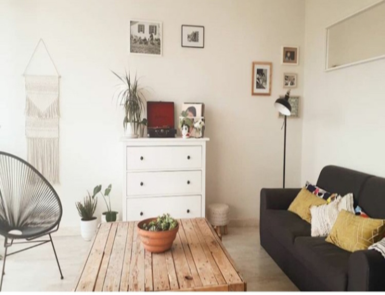 Salon de la minimaliste Emilie Mouneu © Emilie Mouneu Salon de la minimaliste Emilie Mouneu © Emilie Mouneu