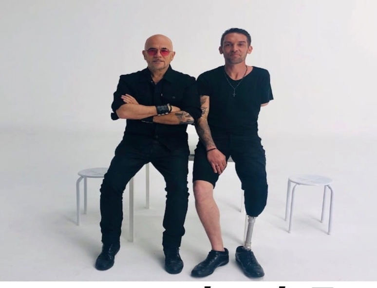 Nicolas Lacambre et Pascal Obispo © Nicolas Lacambre Nicolas Lacambre et Pascal Obispo © Nicolas Lacambre