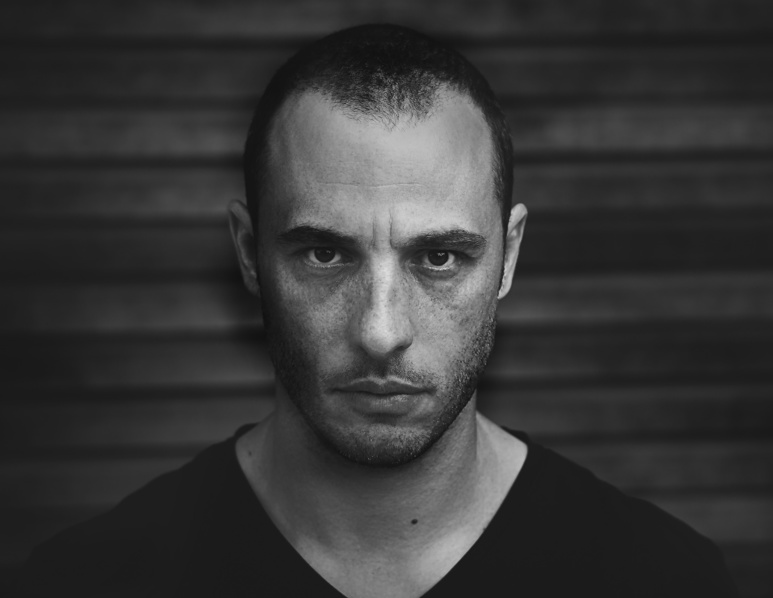 Grèn Sémé fait chanter son maloya dissident avec Je Serai Là Grèn Sémé fait chanter son maloya dissident avec Je Serai Là