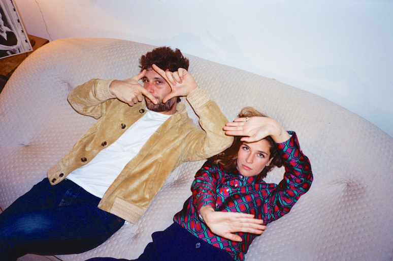 Dune s'impose sur la scène pop avec son nouveau tube Under The Rain Dune s'impose sur la scène pop avec son nouveau tube Under The Rain