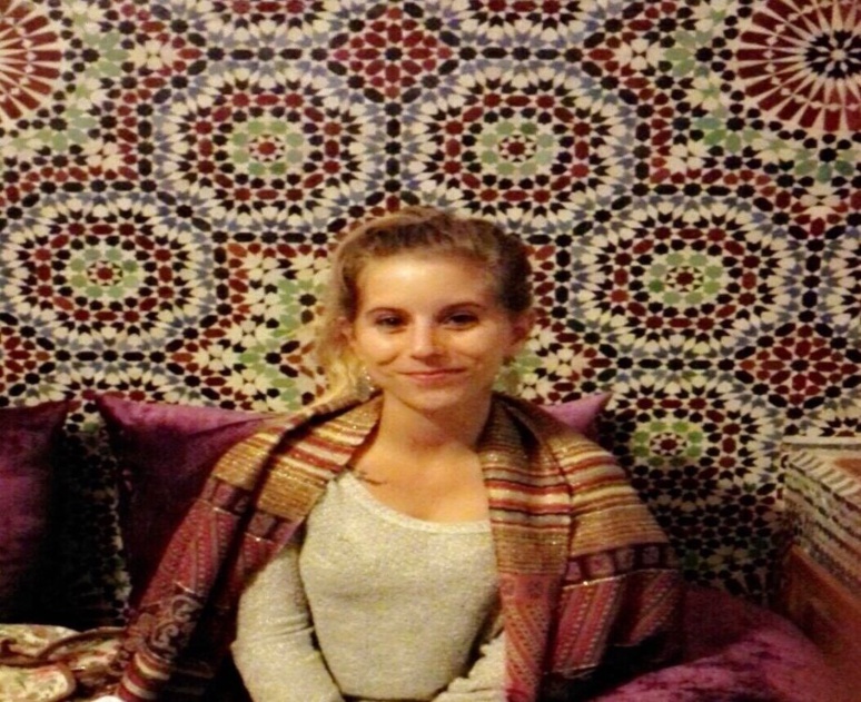 Charlotte, 29 ans et atteinte de plusieurs pathologies dont celle de l'endométriose (c) Charlotte Charlotte, 29 ans et atteinte de plusieurs pathologies dont celle de l'endométriose (c) Charlotte