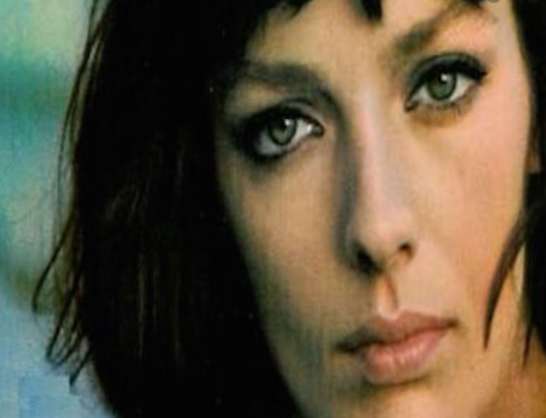 Marie Laforêt s'était livrée sur ce traumatisme, en 1998 (C) Capture d'écran Marie Laforêt s'était livrée sur ce traumatisme, en 1998 (C) Capture d'écran