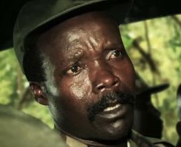 Wanted! Une mise à prix de 5 millions de dollars pour l'arrestation de Joseph Kony Wanted! Une mise à prix de 5 millions de dollars pour l'arrestation de Joseph Kony