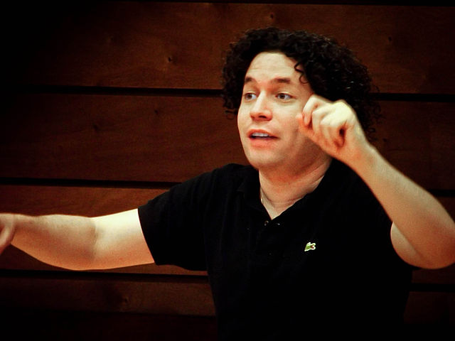 Gustavo Dudamel répétant la 8e symphonie de Mahler en 2012 (c) Anyul Rivas pour Los Teques, Venezuela
