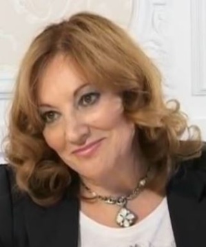 Cliquez ici pour accéder à la page de l'artiste sur amazon Cliquez ici pour accéder à la page de l'artiste sur amazon