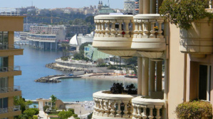 Photo (c) Laslo Varga Photo (c) Laslo Varga