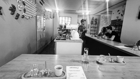 Le Substance Café. (c) Sarah B. Le Substance Café. (c) Sarah B.