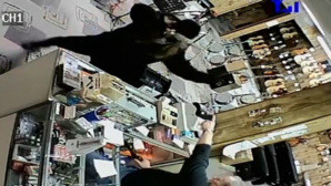 Image de la caméra de surveillance. Voir vidéo ci-dessous Image de la caméra de surveillance. Voir vidéo ci-dessous